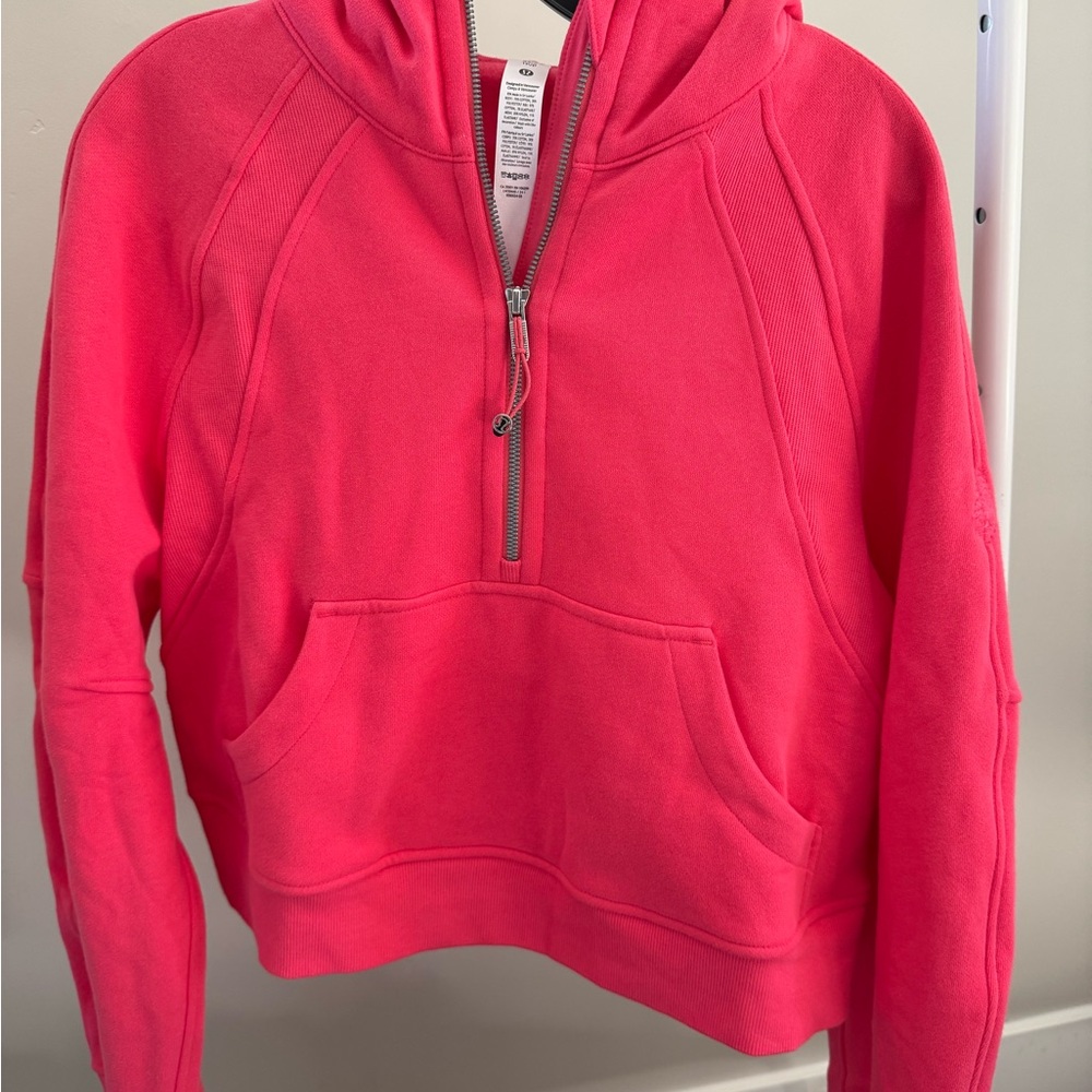 SOLD NWOT  Lulu lemon Scuba Half Zip